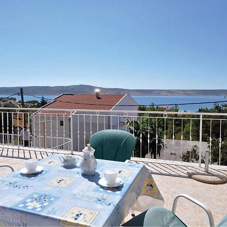 2 Bedroom Lovely Apartment In Starigrad Paklenica Eksteriør bilde