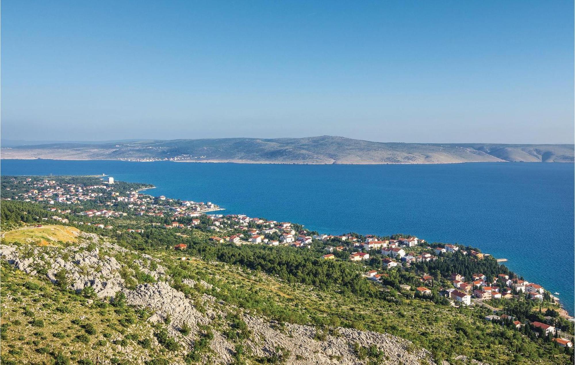 2 Bedroom Lovely Apartment In Starigrad Paklenica Eksteriør bilde